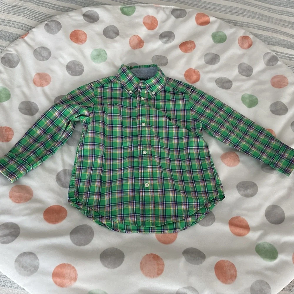 Toddler Boy Button Down Shirts and Sweater Bundle - Size 2T